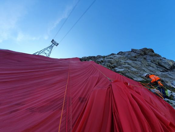 Saentis19Abrollen5.jpg  