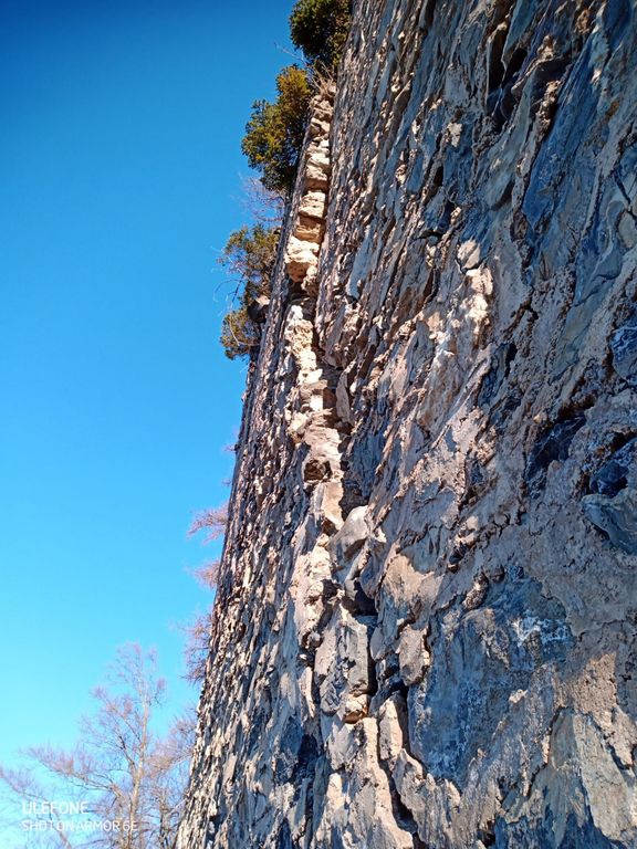 Ruine_Malans6.jpg  