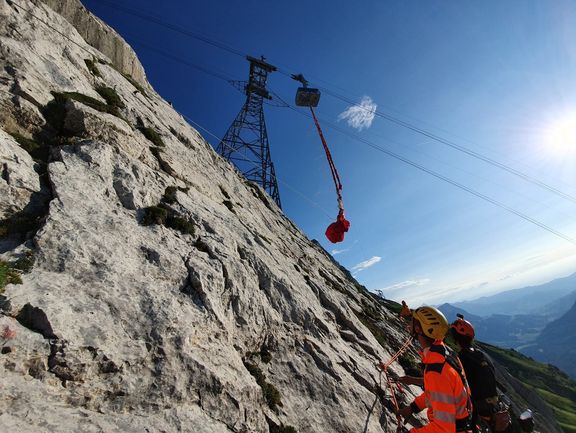 Saentis19Abrollen10.jpg  
